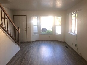 Building Photo - 3703 Warren Way