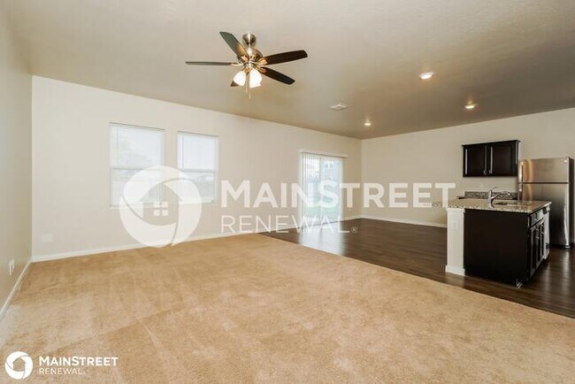 Foto del edificio - 5450 MALAKOFF DR, CONVERSE, TX 78109