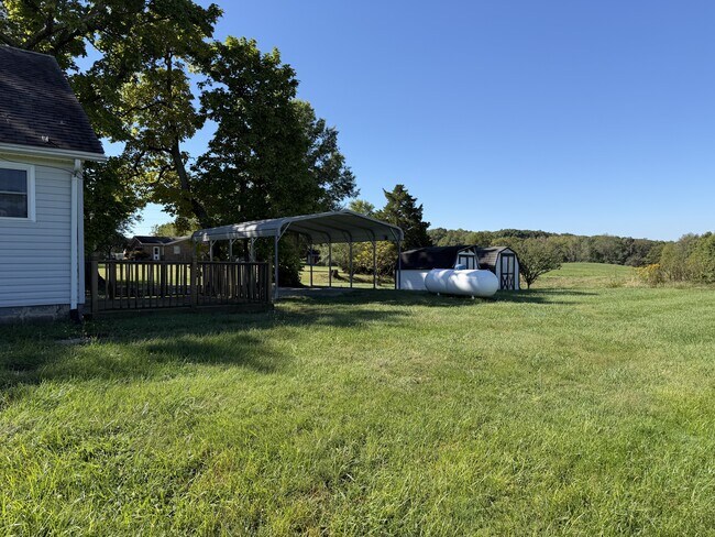 Foto del edificio - 3755 N County Rd 600 W