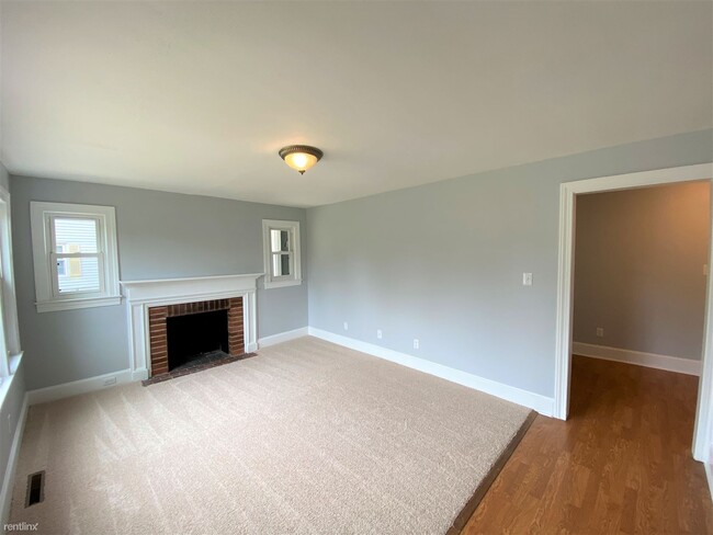 Building Photo - 3 br, 2 bath House - 2814 Jackson Dr