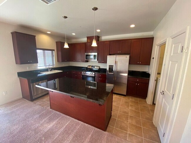 Foto del edificio - Like New 4 Bedroom Home in Harvest Square