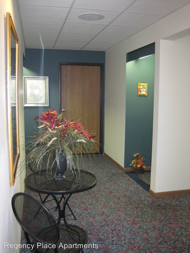 Foto del edificio - 6601 W 41st St