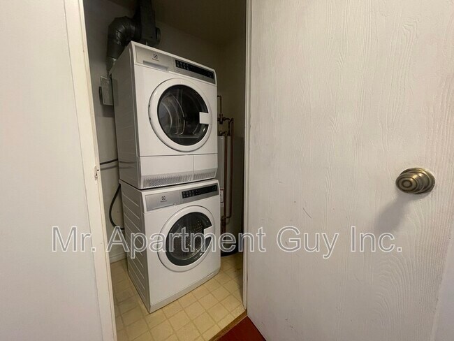 Photo du bâtiment - 55 Green Valley Dr