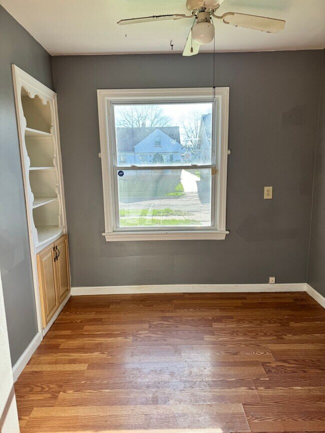 5210 Cato St, Maple Heights, OH 44137 House Rental in Maple Heights