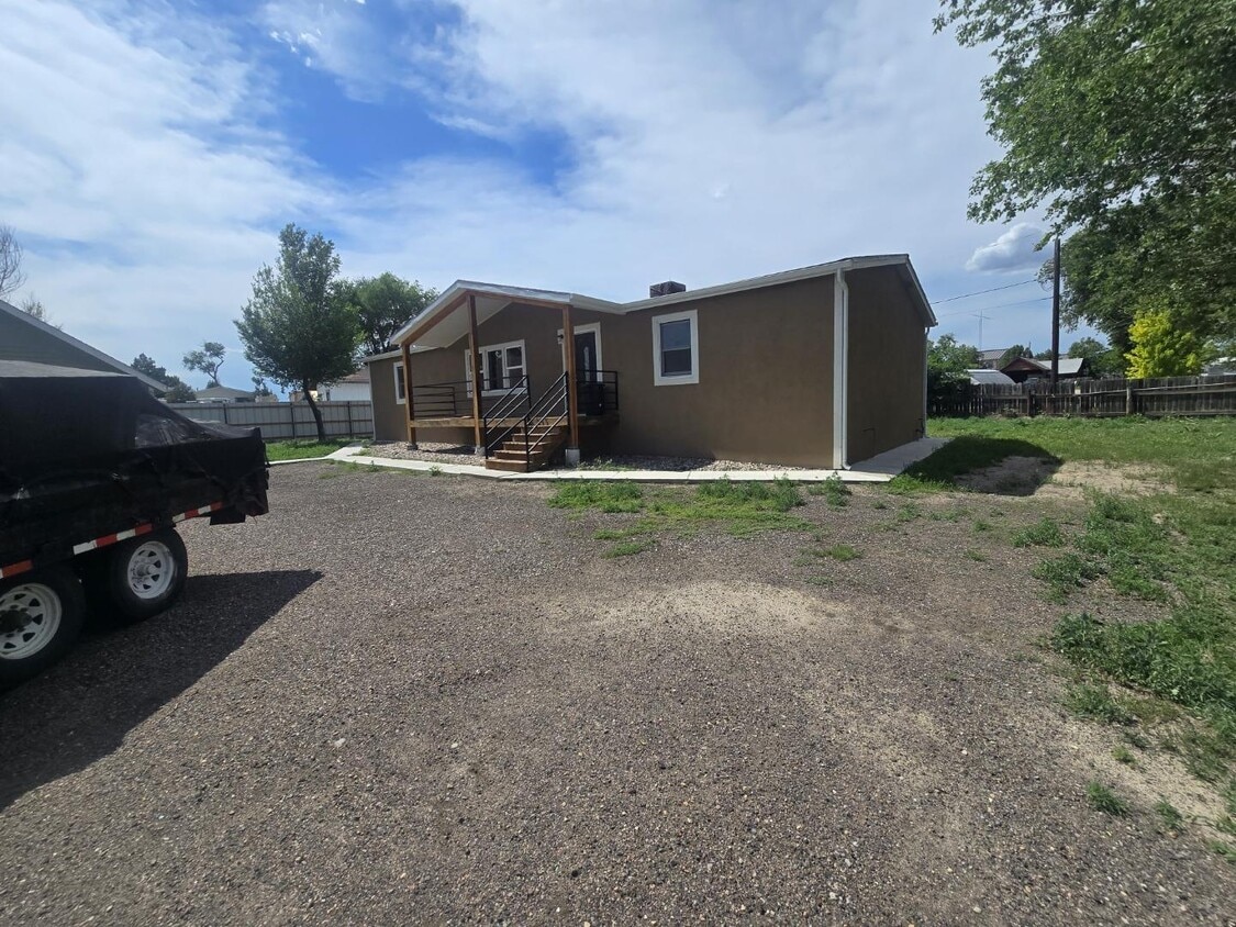 Primary Photo - 29015 2nd St