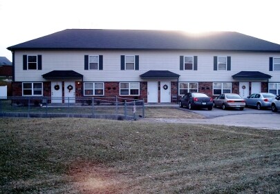Primary Photo - Park Lane Townhomes