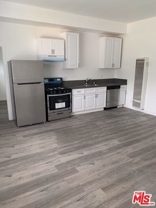 Foto principal - 5360 Kester Ave