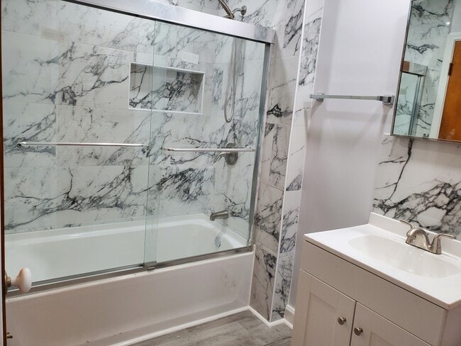 Building Photo - 50 Wheatland Dr