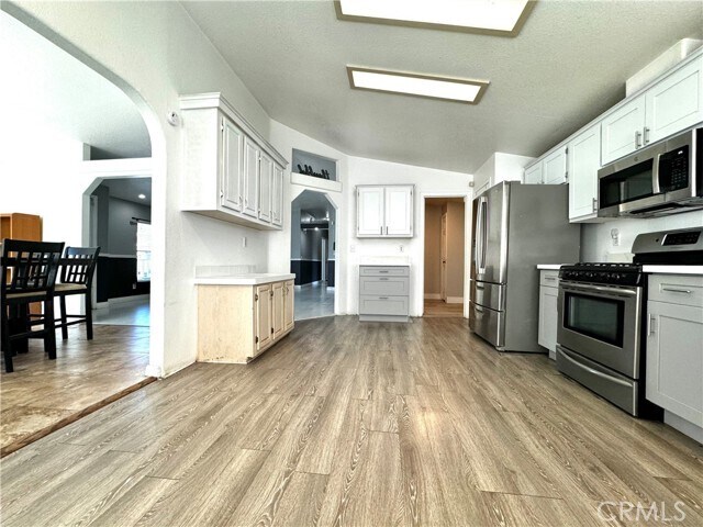 Foto del edificio - 22970 Cory Ln