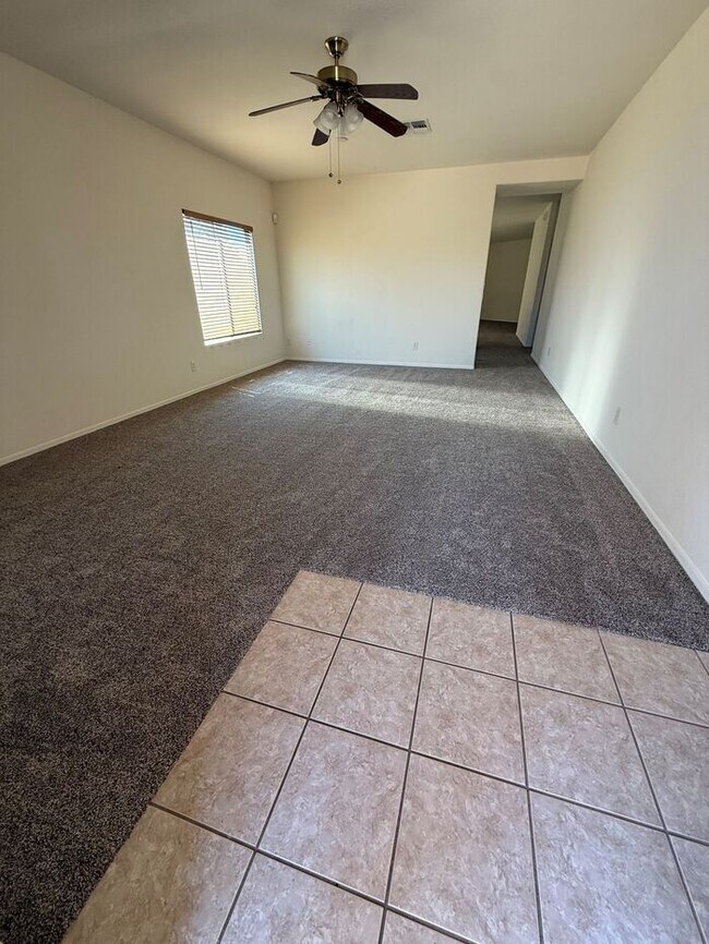 Foto del edificio - 10258 E Wasp Spring Dr