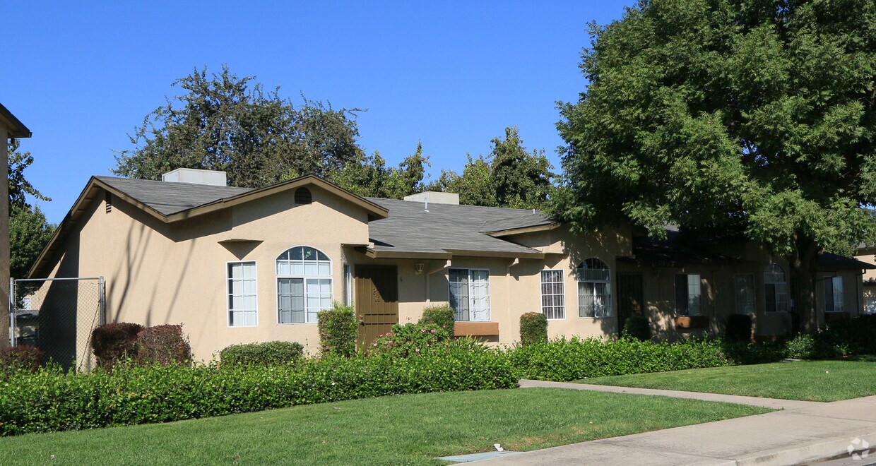 Foto del edificio - Santa Fe Townhomes