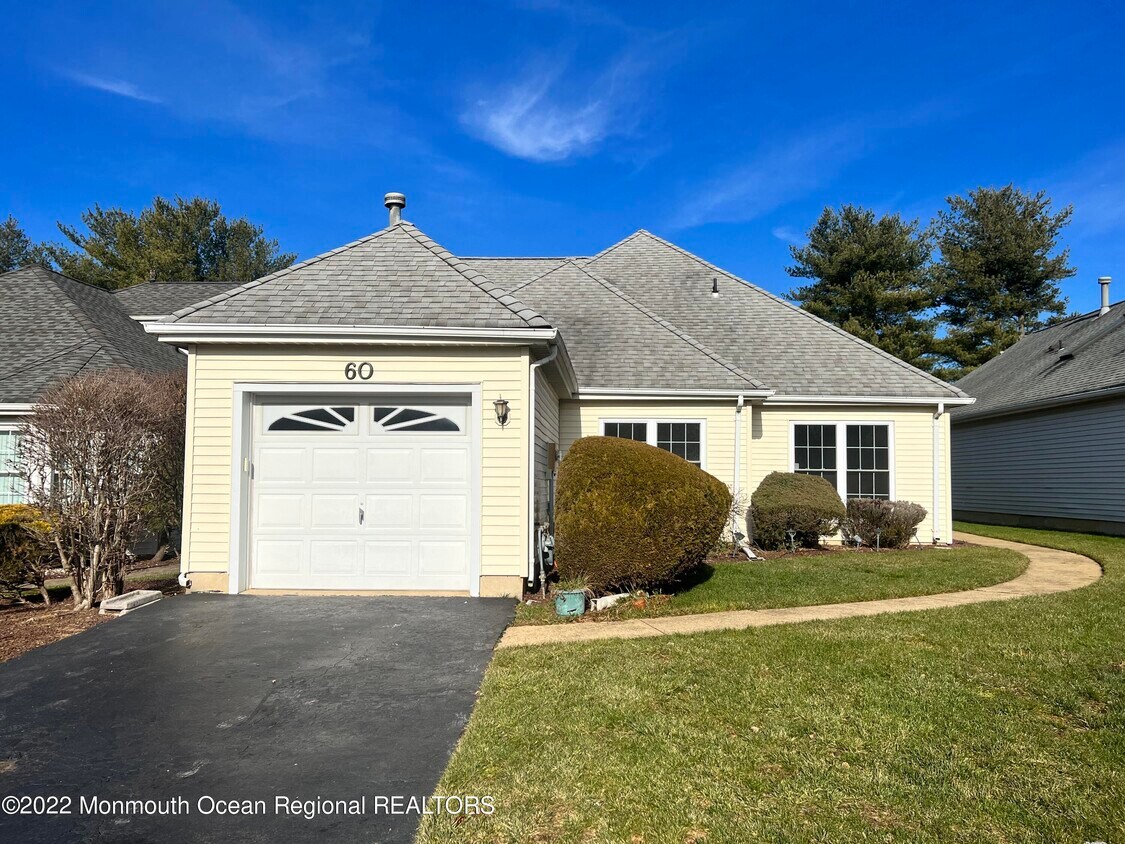 60 Hazel Dr, Freehold, NJ 07728 House Rental in Freehold, NJ