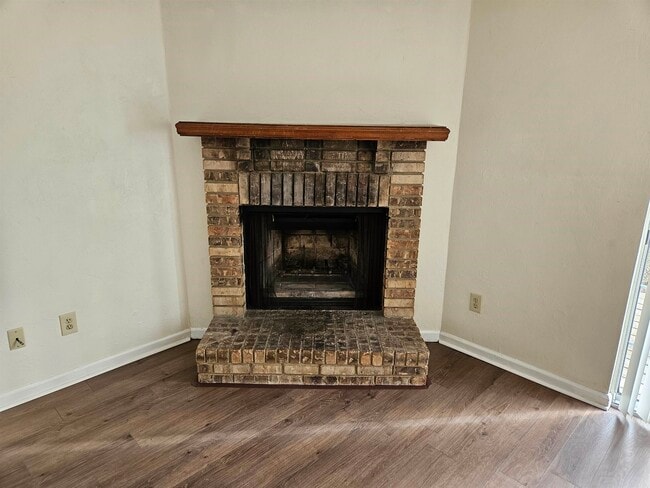 Building Photo - 1575 Jacks Dr