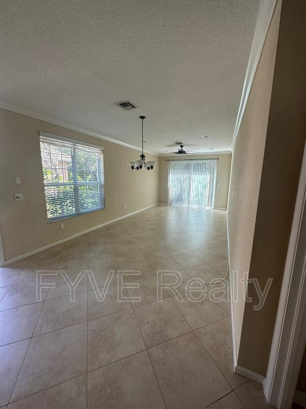 Foto del edificio - 4361 Colony View Dr