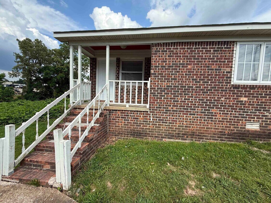 Primary Photo - 62 Cinnamon Dr