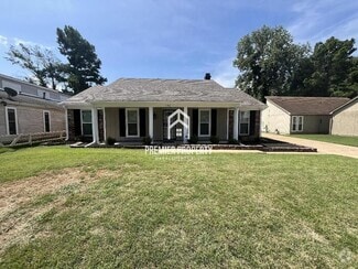 Building Photo - 195 Sullivan Dr