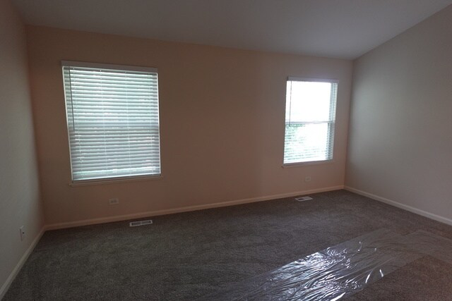 Foto del edificio - 1070 Woodhill Ct