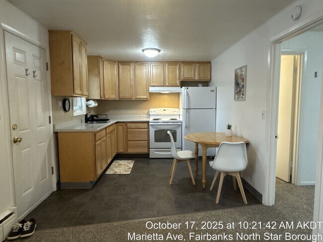 Foto del edificio - 1 Bedroom Apt | Utilities Included | College Road Area