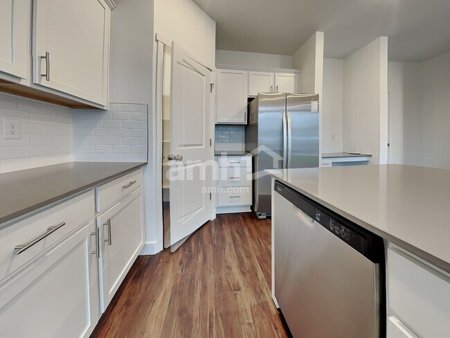 Foto del edificio - 7718 Brenden St SW