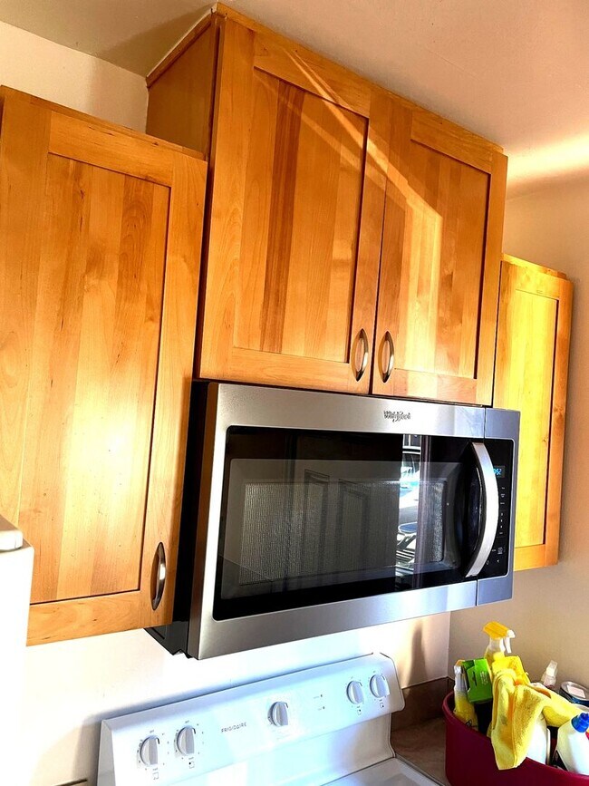 Foto del edificio - Affordable in Concord - Better Hurry On This One...!