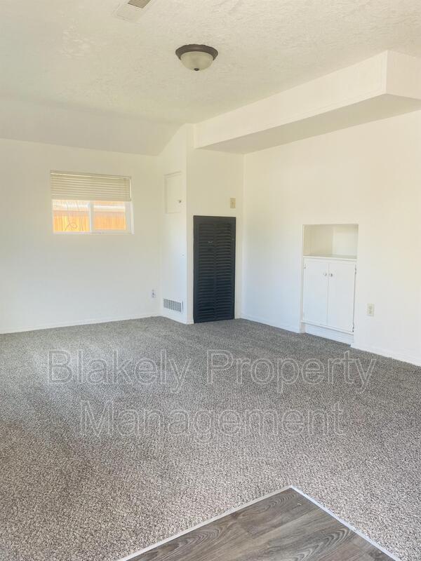 211 W Arizona Ave, Homedale, ID 83628 House Rental in Homedale, ID