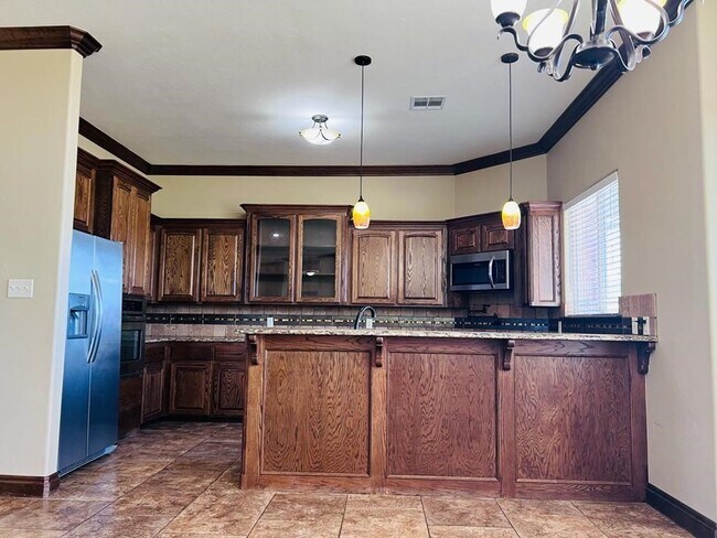 Foto del edificio - 1001 Baybrook Dr