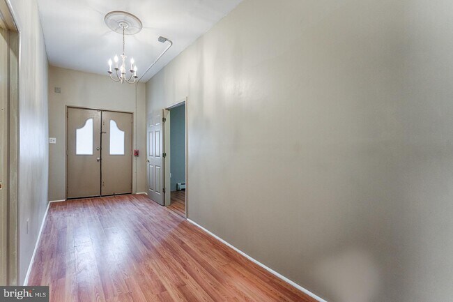 Foto del edificio - 1344 Ellsworth St