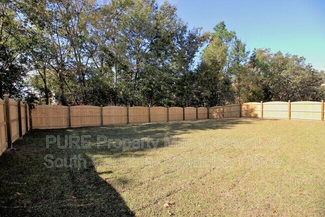 Foto del edificio - 410 Finch Ln