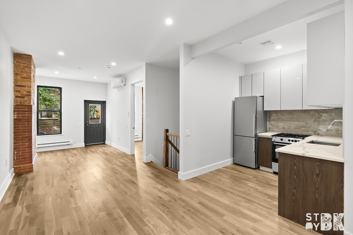 Foto principal - 71 Grove St