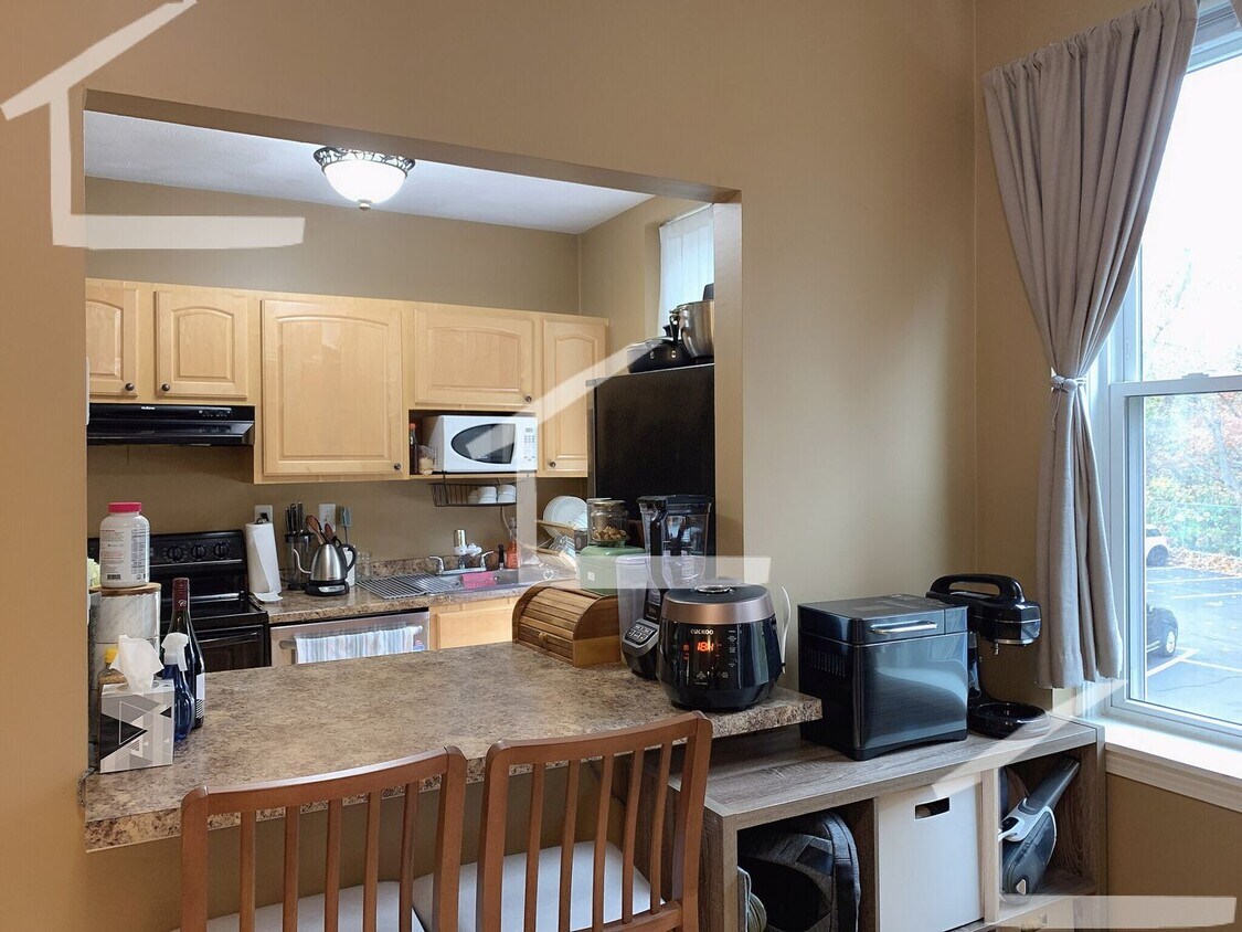 Building Photo - 1407 Commonwealth Ave