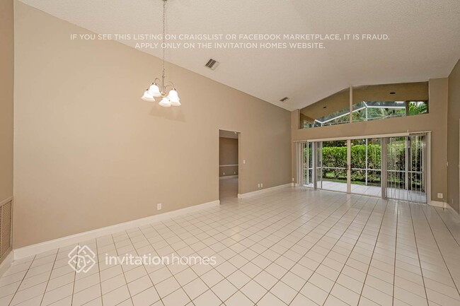 Building Photo - 1320 SW 18th St