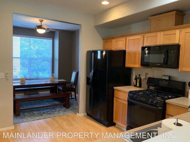 Foto del edificio - 2 br, 2 bath House - 13053 SW CADDY PLACE