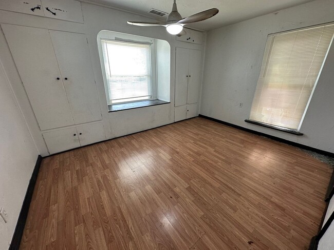 Foto del edificio - 927 Columbine St