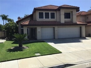 Building Photo - 39552 Coral Sky Ct