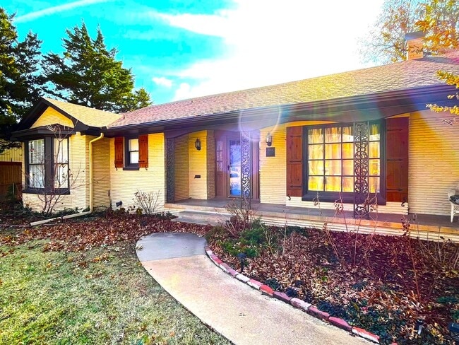 Foto del edificio - 2 Bed 1.5 Bath 1 Car Garage in the GRADY MUSGRAVE LAKESIDE Addition