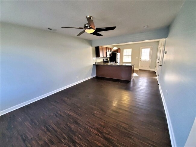 Building Photo - 202 Lanieve Ct