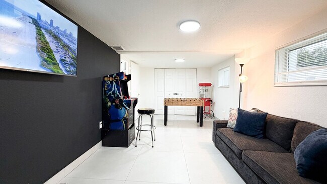 Foto del edificio - 1070 NW 193rd St