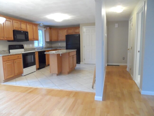 Building Photo - 63 Sturgis St
