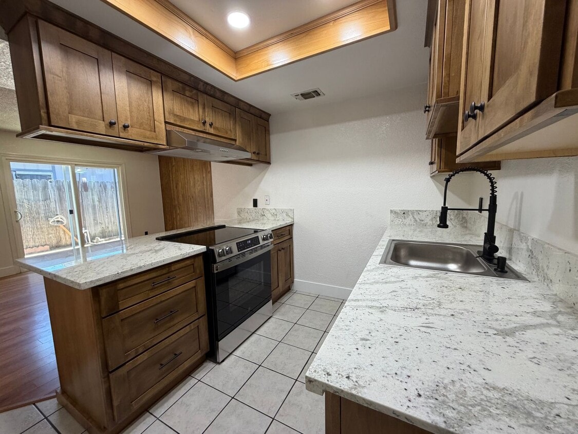 Photo - 3614 S Port Drive