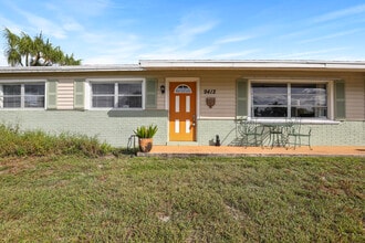 Building Photo - 9412 Bellewood St