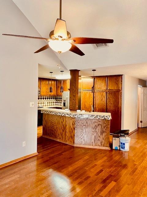 Foto del edificio - 6601 Sands Point Dr