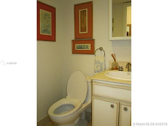 Foto del edificio - 5838 SW 74th Terrace