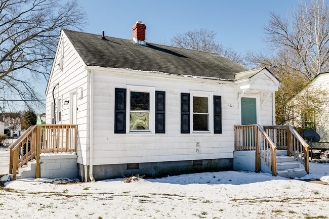 Foto del edificio - 1815 Elkridge Ln