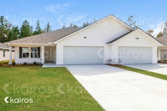 Building Photo - 153 Cottage Grove Rd