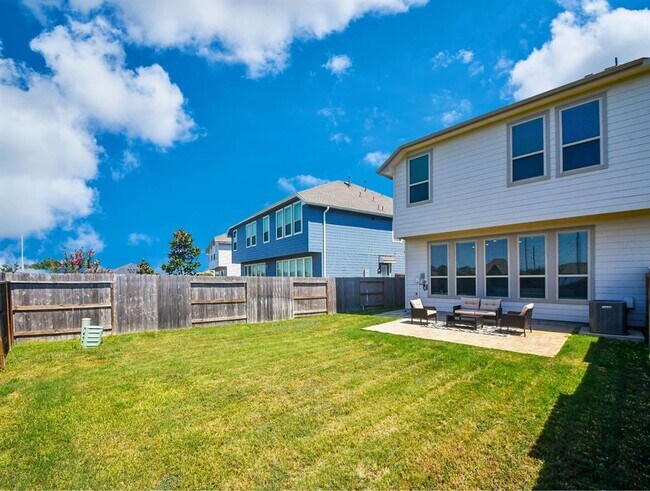 Building Photo - 22650 Sutherland Bend Ln