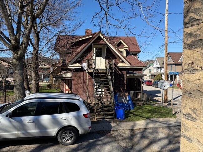 Foto del edificio - 306 Wilson Ave
