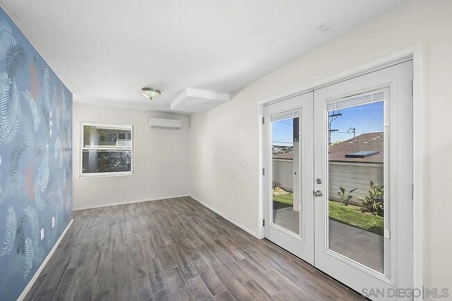 Foto del edificio - 1821 Cypress Ave