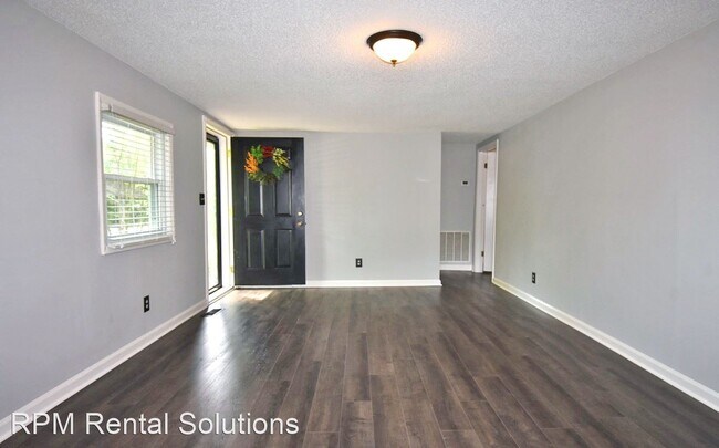 Building Photo - 3 br, 1.5 bath House - 2767 Owl Hollow Road