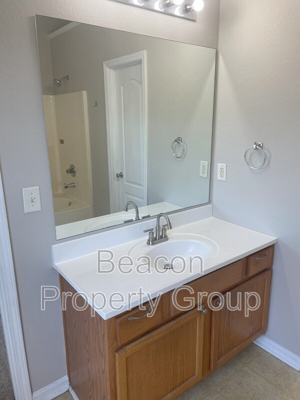 Building Photo - 3980 Cypress Pointe Dr