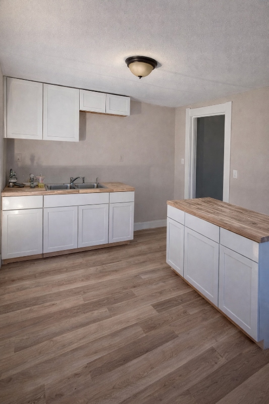 Building Photo - 1736 W Minnesota St